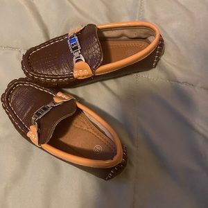 Toddler casual shoes